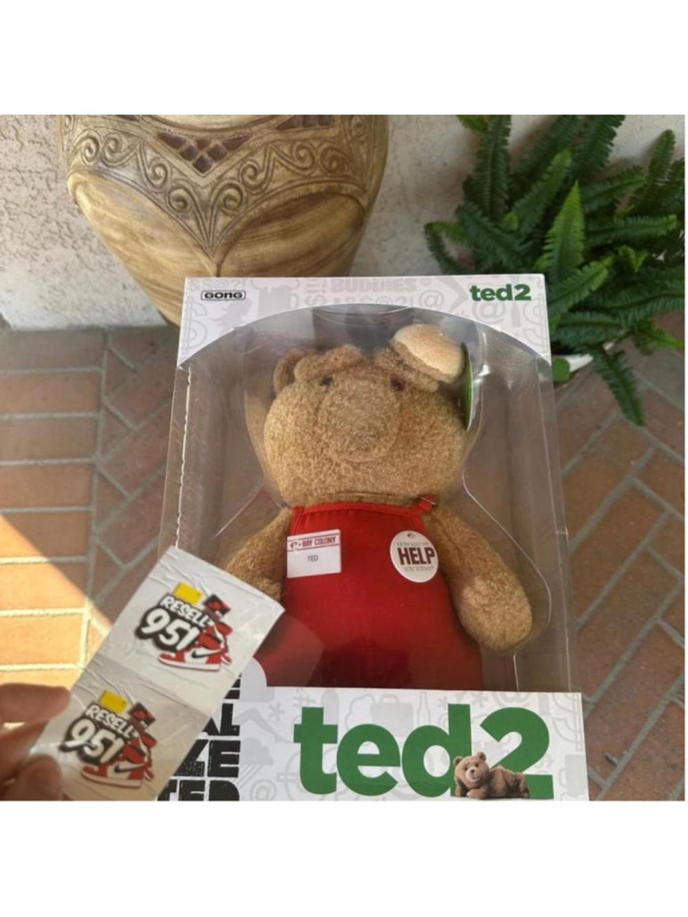 Ted2 large display
Authentic pop mart supply 
Authenticity guaranteed 100%